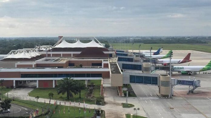 bandara Sultan Mahmud Badaruddin II (PLM)