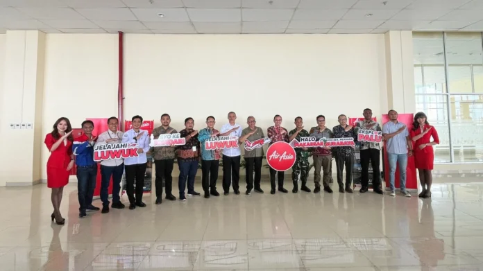 Peresmian rute baru AirAsia dari Surabaya ke Makassar, Palu, Kendari, dan Luwuk